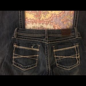 Like new Buckle Stella boot cut jeans👖